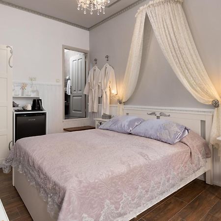 Marika'S Deluxe Rooms Sými Esterno foto