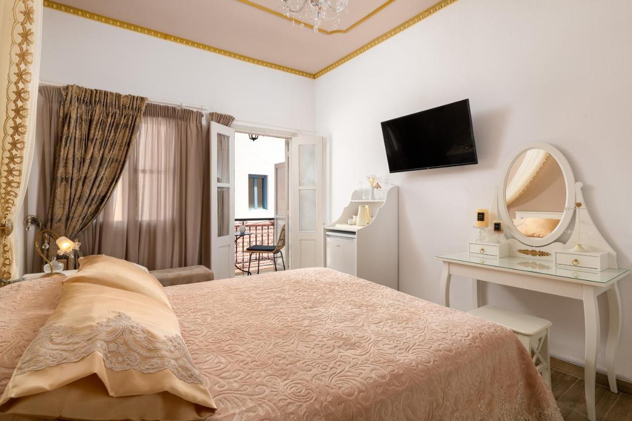 Marika'S Deluxe Rooms Sými Esterno foto