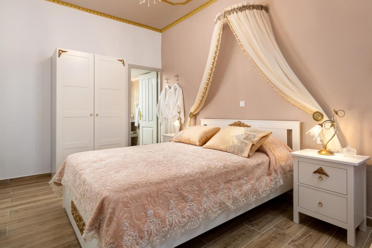 Marika'S Deluxe Rooms Sými Esterno foto